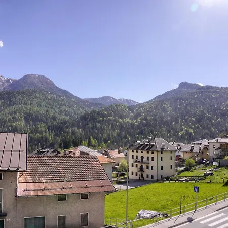 Apartment Dolomites Mountain - Cozy Alpine Surrounded By Nature